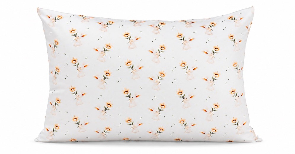 روبالشتی ساتن ابریشم طرح خرگوش گلی